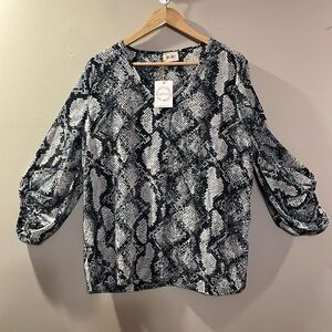 BIBI Blouse 
